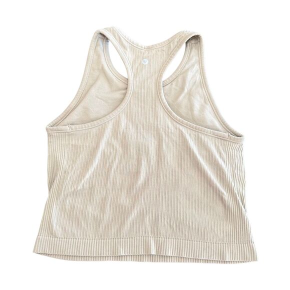 Lululemon Velocity Reveal Crop Tank size M - Picture 2 of 7